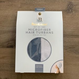 Brookstone set of two turbans